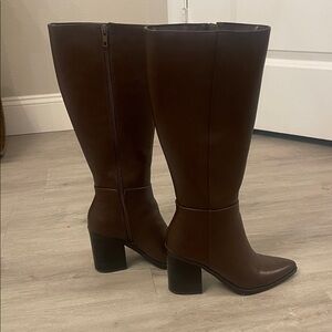 Elegant Brown Knee-High Boots